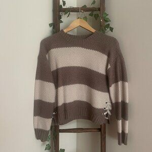 Brown Striped Knit Sweater – Chunky Fit with Side Lace-Up